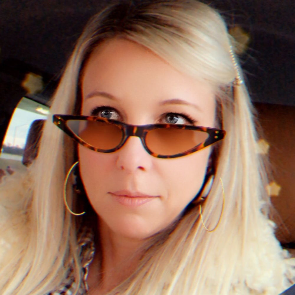 Meet your Posher, Erin